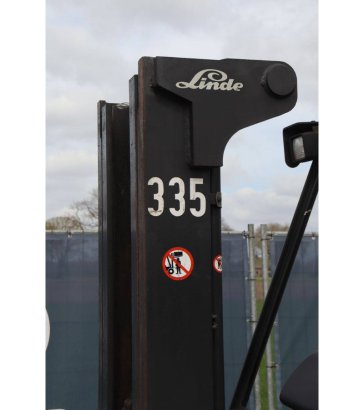 Linde E30-03-600 Electric Forklift 3000kg 5.0m 2005 E30-03-600 2005 2 Forklift image 12