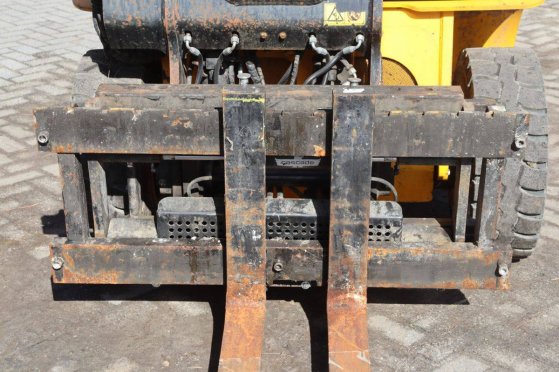 JCB 30D 4x4 Telehandler Diesel 3000kg 4000mm 2016 30D 4x4 2016 2 image 12