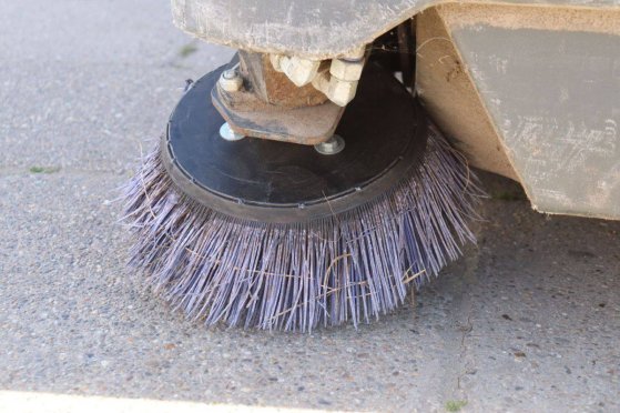 Nilfisk SR 1601 Electric Sweeper Nilfisk SR 1601 2 image 12