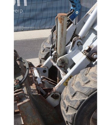 Articulated loader AgriOne A700 Diesel 22.8kW 2008 Agrione A700 2008 2 Wheel Loaders image 12