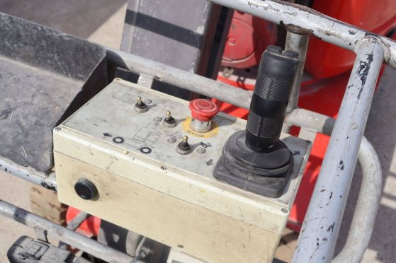 Manitou 105 VJR2 Electric Mast Lift 10.3m 2006 105 VJR2 2006 2 image 12