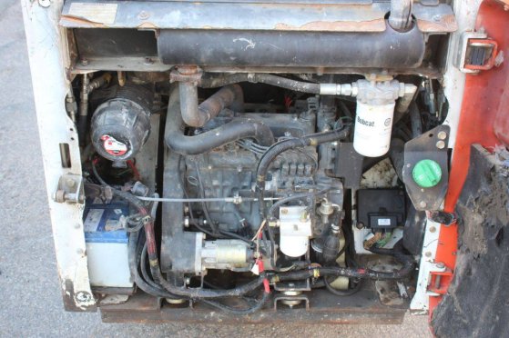 Skid steer loader Bobcat S100 Diesel 26.1kW 2014 S100 2014 2 image 12