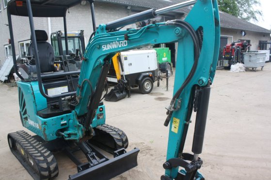 Mini excavator Sunward SWE18UF Diesel 13.4kW 2021 Sunward SWE18UF 2021 2 image 27