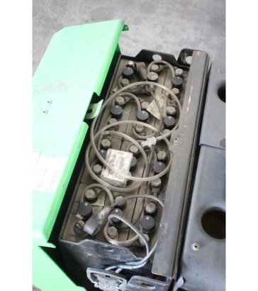 CESAB P320 Electric Pallet Truck 2000kg 2011 Cesab P320 2011 2 Pallet trucks image 12