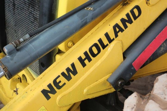 New Holland B80B-SS Diesel 96hp 2017 backhoe loader B80B-SS 2017 2 image 12