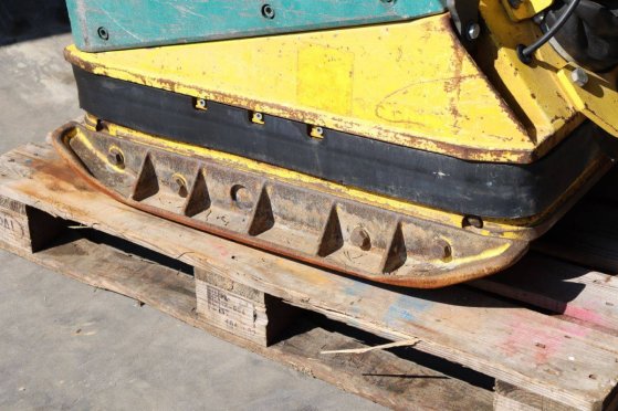 Vibratory Plate Wacker Neuson DPU 6555H Diesel 9.6kW 2013 Neuson DPU 6555H 2013 2 image 12