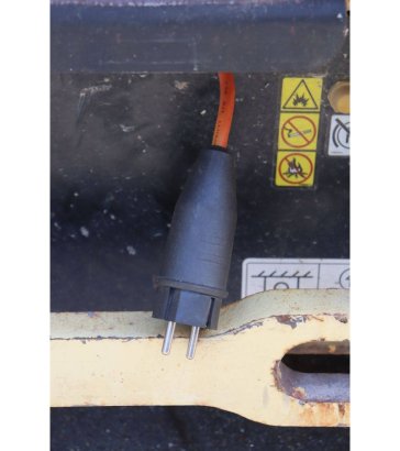 JLG Electric Mast Lift 1230ES 230kg 5.6m 2016 1230ES 2016 2 image 12
