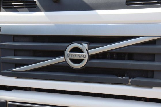 Box truck Truck Volvo FM330 Refrigerated Diesel 2011 FM330 Frigo 2011 2 image 12