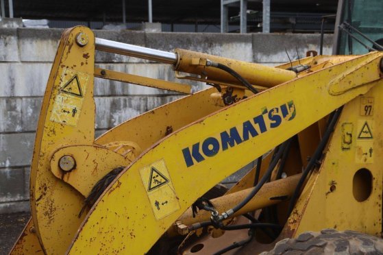 Komatsu WA 75-3 Diesel Wheel Loader 2002 848 2002 2 Wheel Loaders image 12