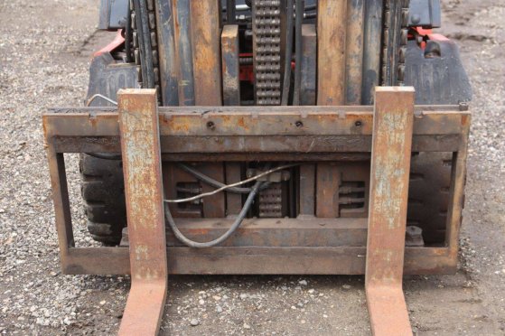 Linde E30-01 Electric Forklift 3000kg 7m 1998 E30-01 1998 2 Forklift image 12