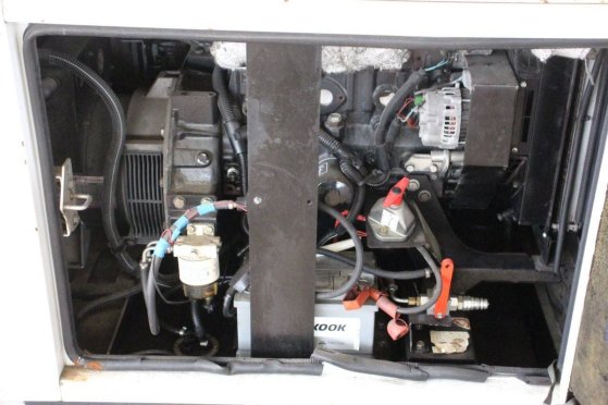 Generator SDMO R22C3 Diesel 2011 SDMO R22C3 2011 2 Generators image 12