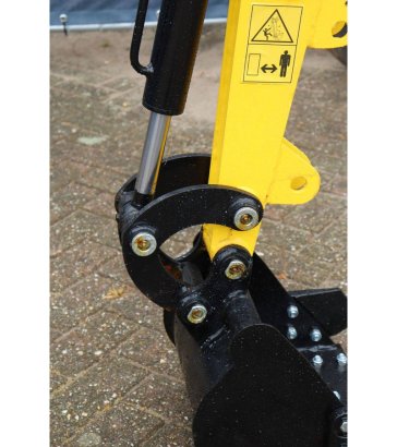 Mini Excavator CMH 08 Diesel 7kW 2026 New CMH 08 2026 1 image 12