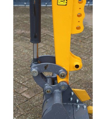 Mini Excavator CMH C12 Diesel 7kW 2026 New CMH C12 2026 1 image 12