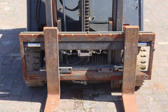 Linde E16 Electric Forklift 1600kg E16 2 Forklift image 26