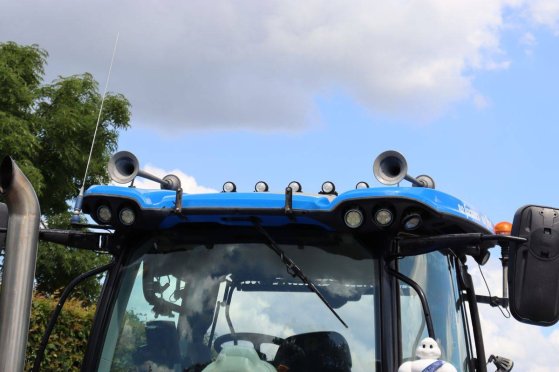 New Holland T7.245 Diesel Tractor 165kW 2017 with Parts T7.245 2017 2 image 27