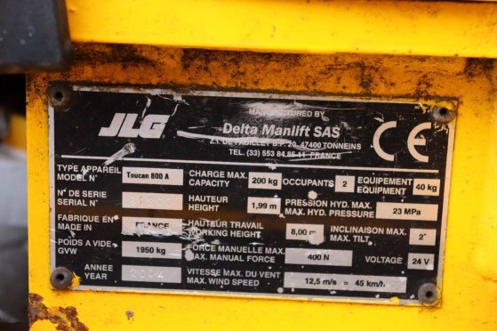 JLG Toucan 800 A Electric Articulated Boom Lift 2004 Toucan 800 A 2004 2 image 12
