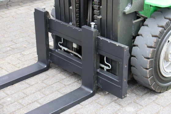 Forklift CESAB M325G LPG 2500kg 5.0m 2018 Cesab M325G 2018 2 Forklift image 12