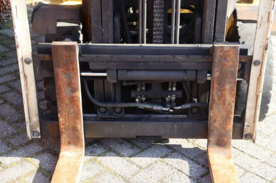 Forklift Yale GLP16VX LPG 1490kg 3.21m 2014 GLP16VX 2014 2 Forklift image 12