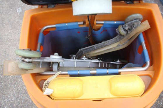 Scrubbing machine Taski Swingo CO4000 Electric 2000W 2018 Taski Swingo CO4000 2018 2 image 12