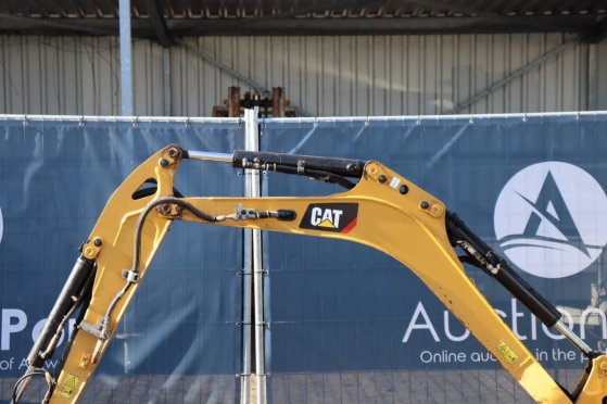 Mini excavator Caterpillar 301.8 Diesel 16kW 2019 301.8 2019 2 Crawler Excavators image 12
