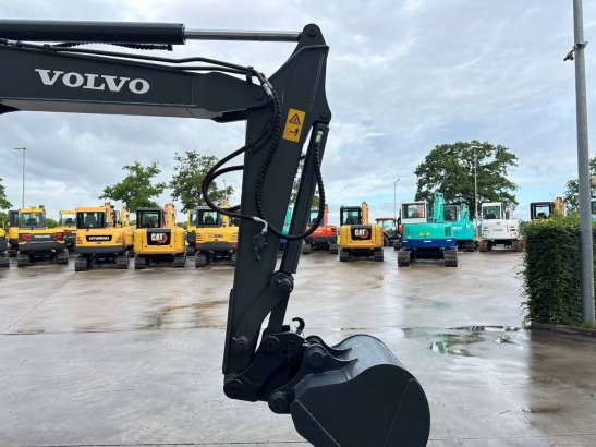Midi excavator Volvo EC55D Diesel 2019 EC55D 2019 2 Crawler Excavators image 12