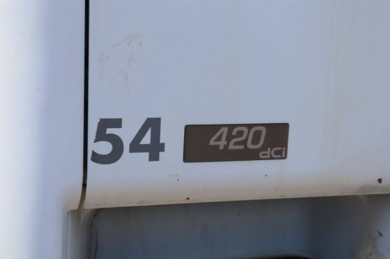 Chassis Cabin Renault 420 dCi Diesel 2003 420 dCi 2003 2 image 12