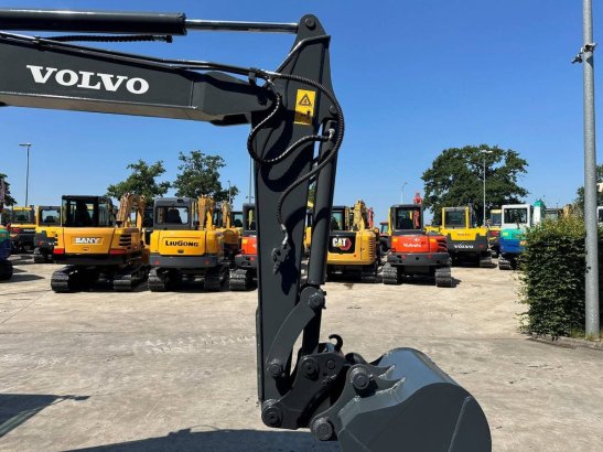 Midi excavator Volvo EC55D Diesel 2017 EC55D 2017 2 Crawler Excavators image 27