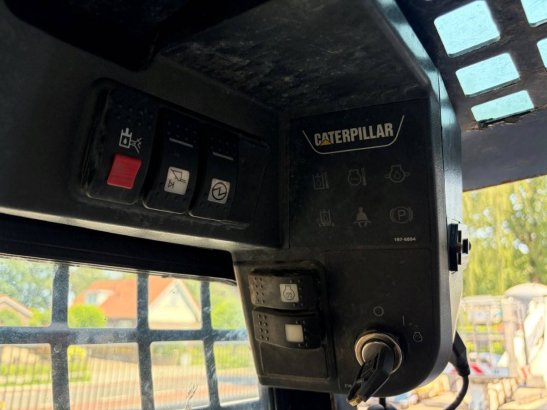 Skid steer loader Caterpillar 277B Diesel 58kW 2006 277B 2006 2 image 26