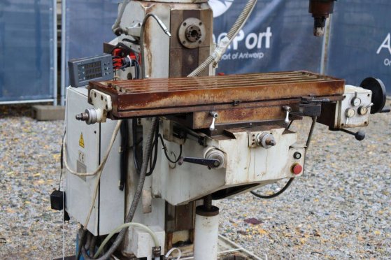Knuth VHF 2 Milling Machine 2002 Knuth VHF 2 2002 2 image 27