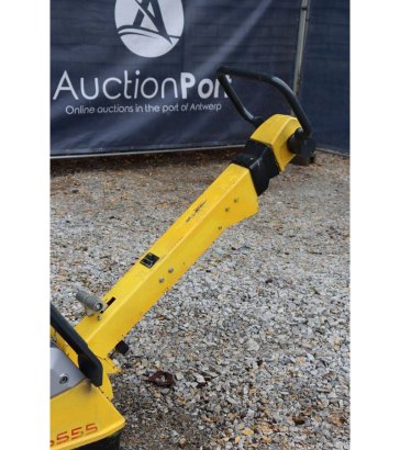 Vibratory Plate Wacker Neuson DPU6555Hech Diesel 2017 Neuson DPU6555Hech 2017 2 image 42