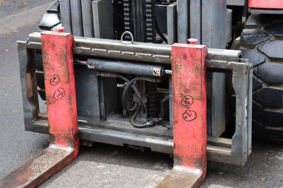 Nichiyu FB25PN Electric Forklift 6.0m Nichiyu FB25PN 2 Forklift image 27