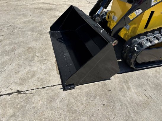 Delano T360 Crawler Skid Steer Loader Petrol 2026 New Delano T360 2026 1 image 12