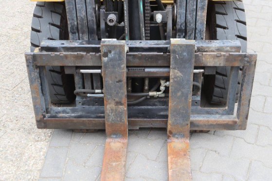 Forklift Caterpillar GP18N LPG 1800kg 4.75m 2004 GP18N 2004 2 Forklift image 12