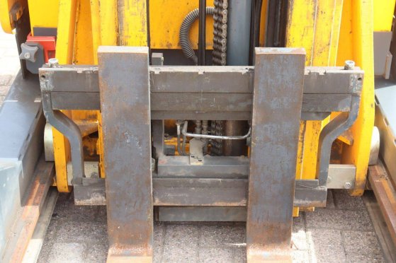 Reach truck Jungheinrich ETCV 16 Electric 1600kg 5.9m 2006 ETCV 16 2006 2 image 12
