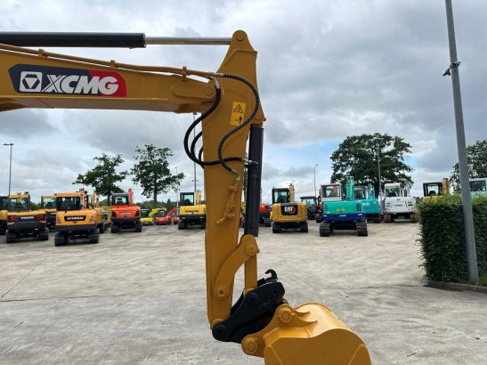 Crawler excavator XCMG XE60DA Diesel 2020 XE60DA 2020 2 Crawler Excavators image 12