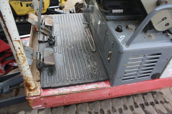 Mini excavator Takeuchi TB016 Diesel 2013 TB016 2013 2 image 12