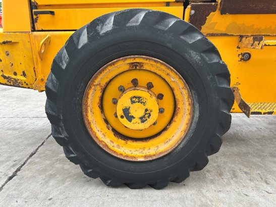 JCB 411 Diesel Wheel Loader 1996 411 1996 2 Wheel Loaders image 12