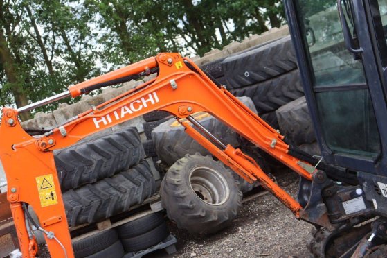 Mini excavator Hitachi Zaxis ZX14-3 CLR Diesel 11kW 2009 Zaxis ZX14-3 CLR 2009 2 image 27