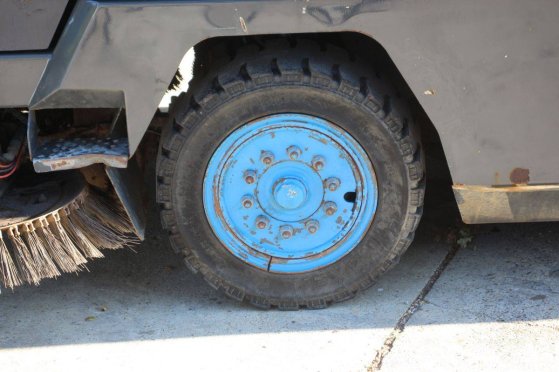 Sweeper Ravo 5002 SI CD Diesel 81kW 2000 Ravo 5002 SI CD 2000 2 image 12