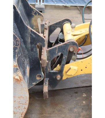 Caterpillar 907M Diesel Wheel Loader 2016 907M 2016 2 Wheel Loaders image 12