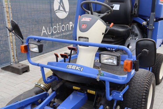 Iseki SF370FH Diesel Ride-on Mower Iseki SF370FH 2 image 12