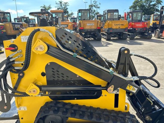 Crawler skid steer loader Delano T360 Petrol 2026 Delano T360 2026 2 image 12