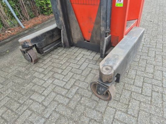 Reach truck BT FRT 2000 SE-5 Electric 2000kg 4.15m 1994 BT FRT 2000 SE-5 1994 2 image 12