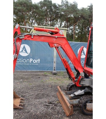Crawler excavator Yanmar Vi020-4 Diesel 2013 Vi020-4 2013 2 Crawler Excavators image 12