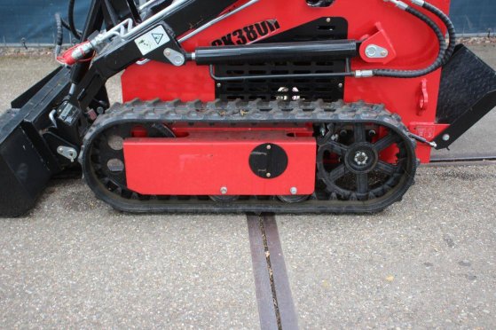 Skid Steer Loader AP Compact Track Loader (SK380, CV380H, CK360L, CK3810) Diesel AP Compact Track Loader (SK380, CV380H, C...