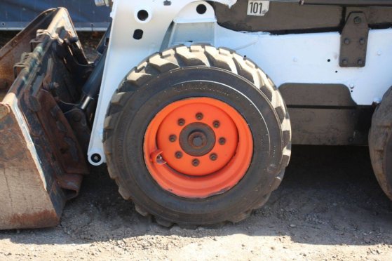 Skid steer loader Bobcat S550 Diesel 2017 S550 2017 2 Wheel Loaders image 27