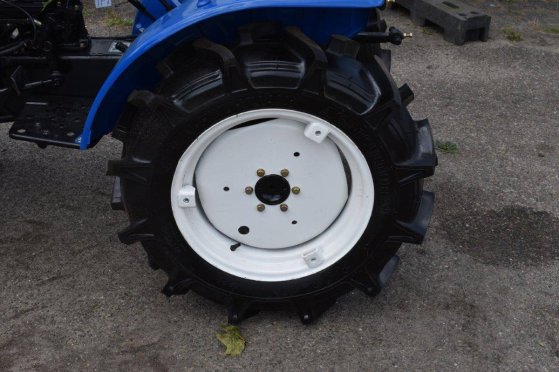 Iseki TX1510F Diesel Mini Tractor New Refit Iseki TX1510F 1 image 12