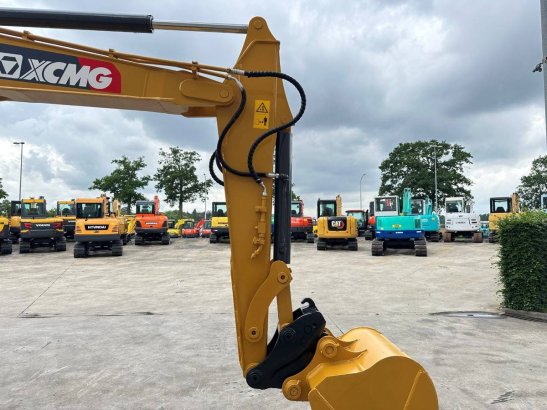 Crawler excavator XCMG XE60DA Diesel 35.9kW 2022 XE60DA 2022 2 Crawler Excavators image 12