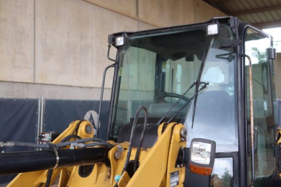 Caterpillar 906H Diesel 55kW Wheel Loader 2011 267 2011 2 Wheel Loaders image 12