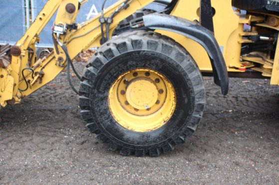 Caterpillar 908 Diesel 61kW Wheel Loader 2001 908 2001 2 image 12